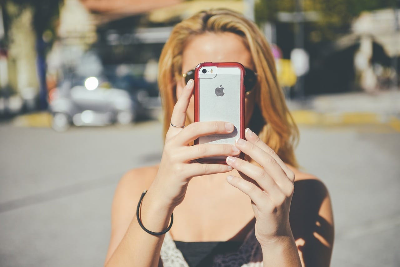 How to Stay Connected in Brazil: Wi-Fi, Local SIMs, and SIM Cards