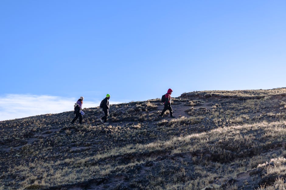 hikers approaching mount roraima plateau