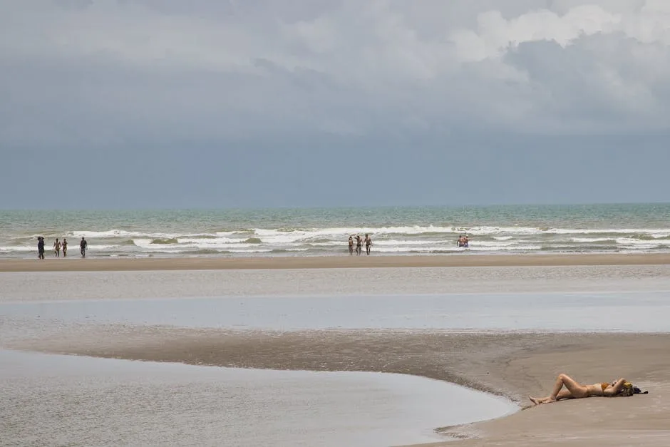 Areia Vermelha sandbar low tide in Brazil