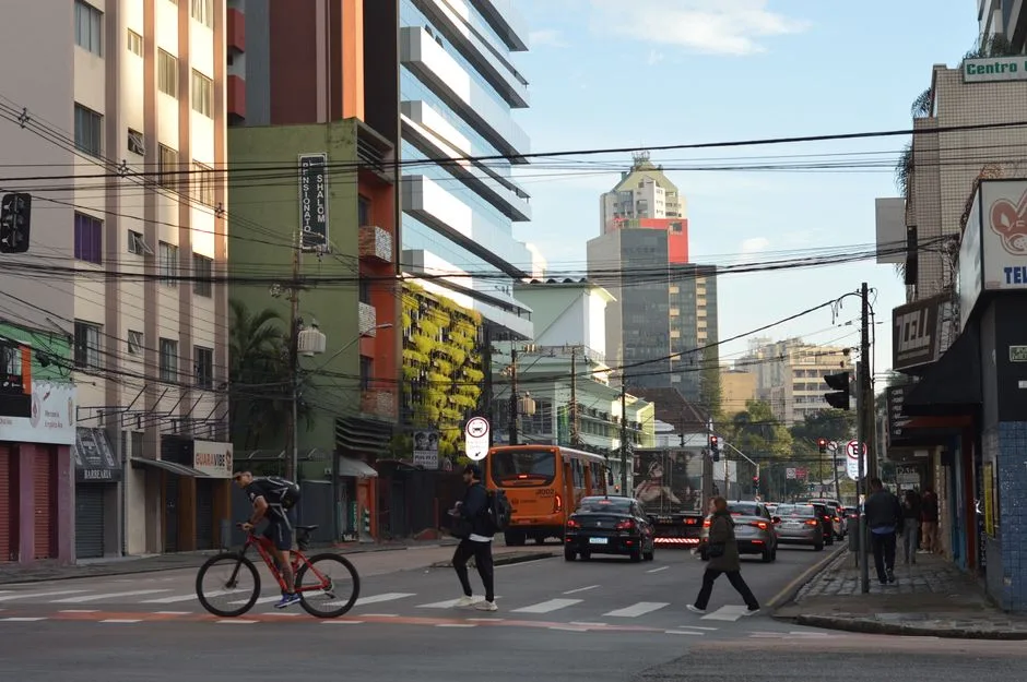 Curitiba BRT bus entering station in Brazil